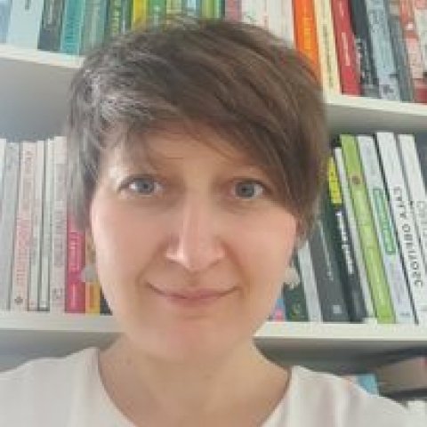 profile-anna-buncler